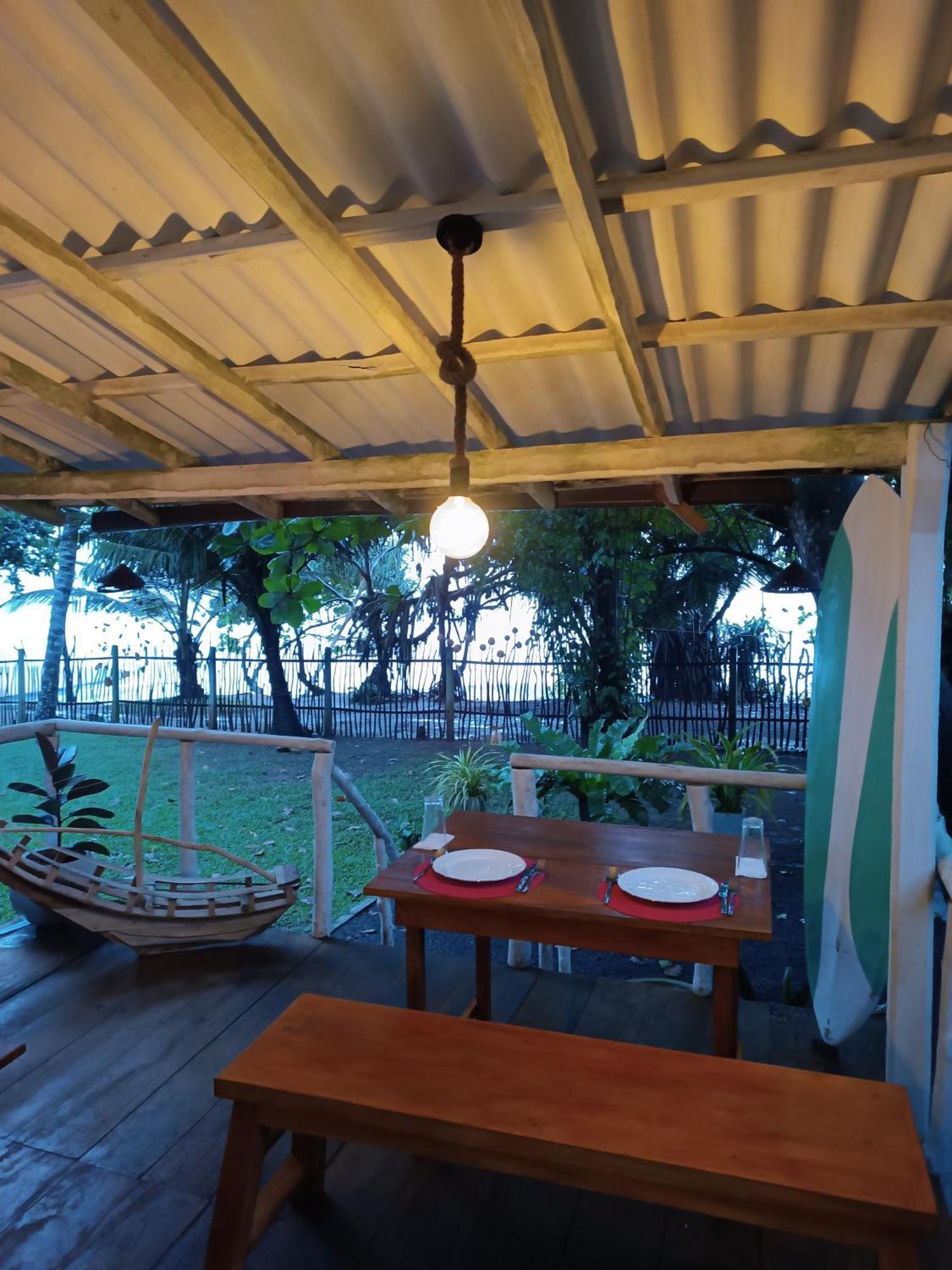 Beach House Kalukatiya - Family Villa, Seaview Room, Garden Room 迪克韦勒 外观 照片